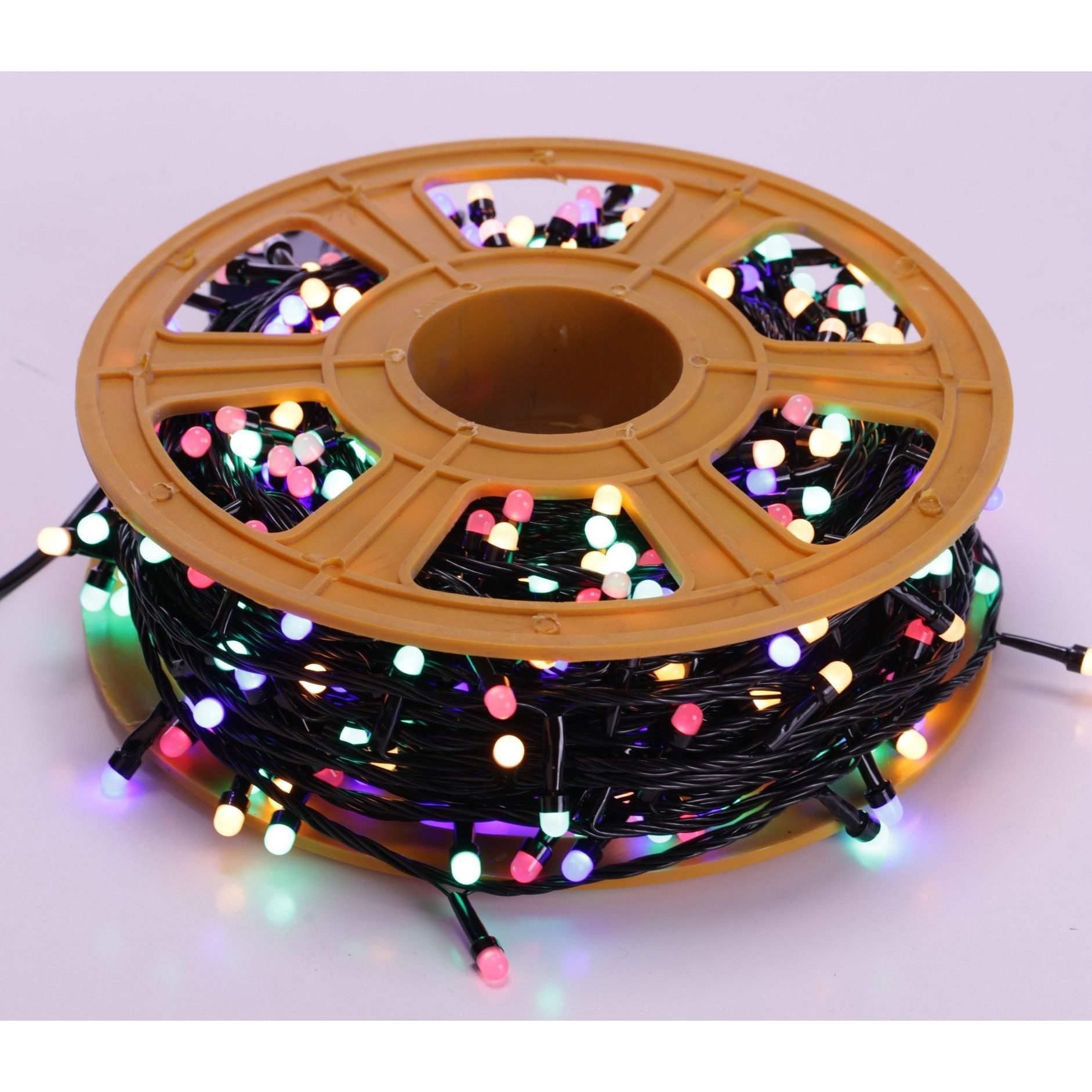 BANDA LED INSTALATIA DE CRACIUN , ENGROS ,TIP LINIARA, 50 M / 240 LED REAL COLORATE ANGRO ENGROS