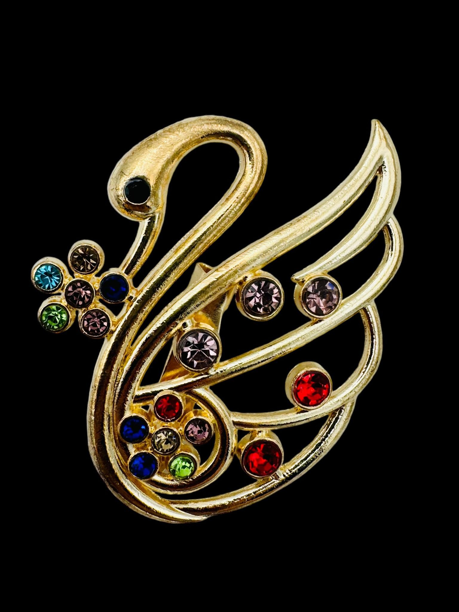 Lebada Stilizata cu si Strasuri multicolor, editie 2025, 6×5cm,  Engros
