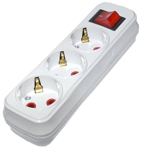 Cap prelungitor cu 3 prize, Horoz, cu intrerupator / EXT 200-300-302 Engros