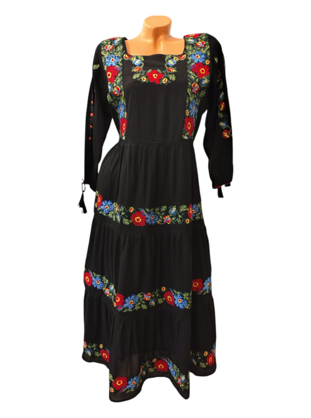 Rochie Engros pentru femei, cu model traditional brodat