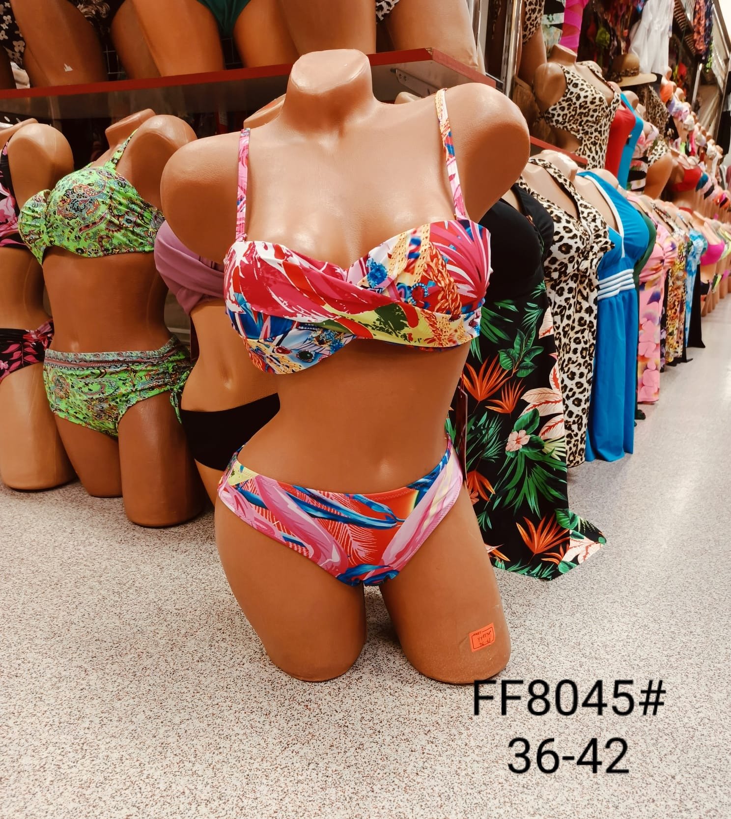 Costum de baie en gross două  piese