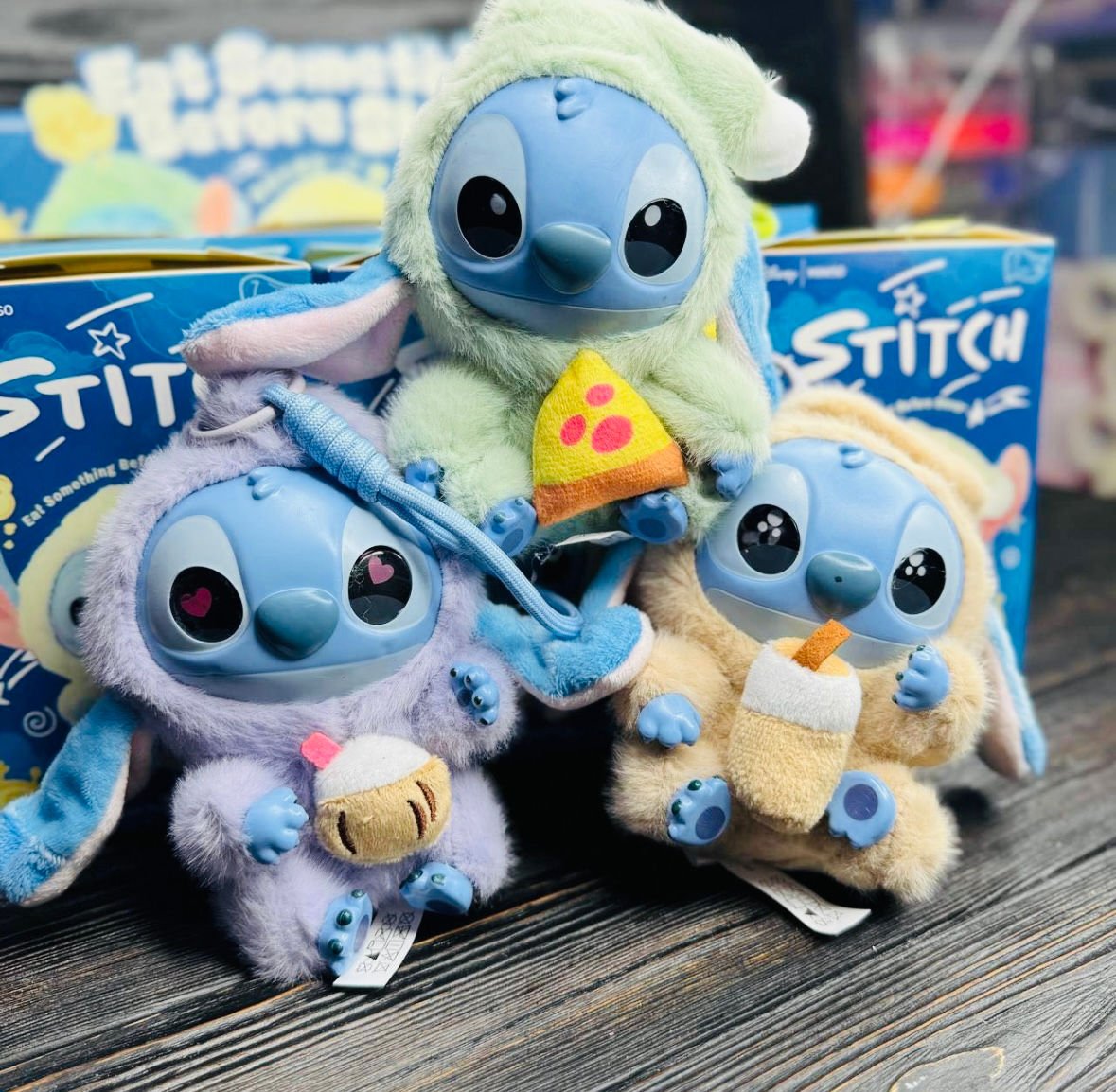 Stitch Plus Pufos cu Hăinuțe și Accesorii – Jucărie de Colecție,En-gros