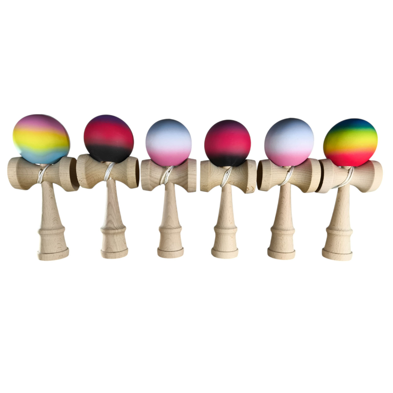 Kendama din lemn 18 cm – bila color gradient, mixt de culori, design clasic