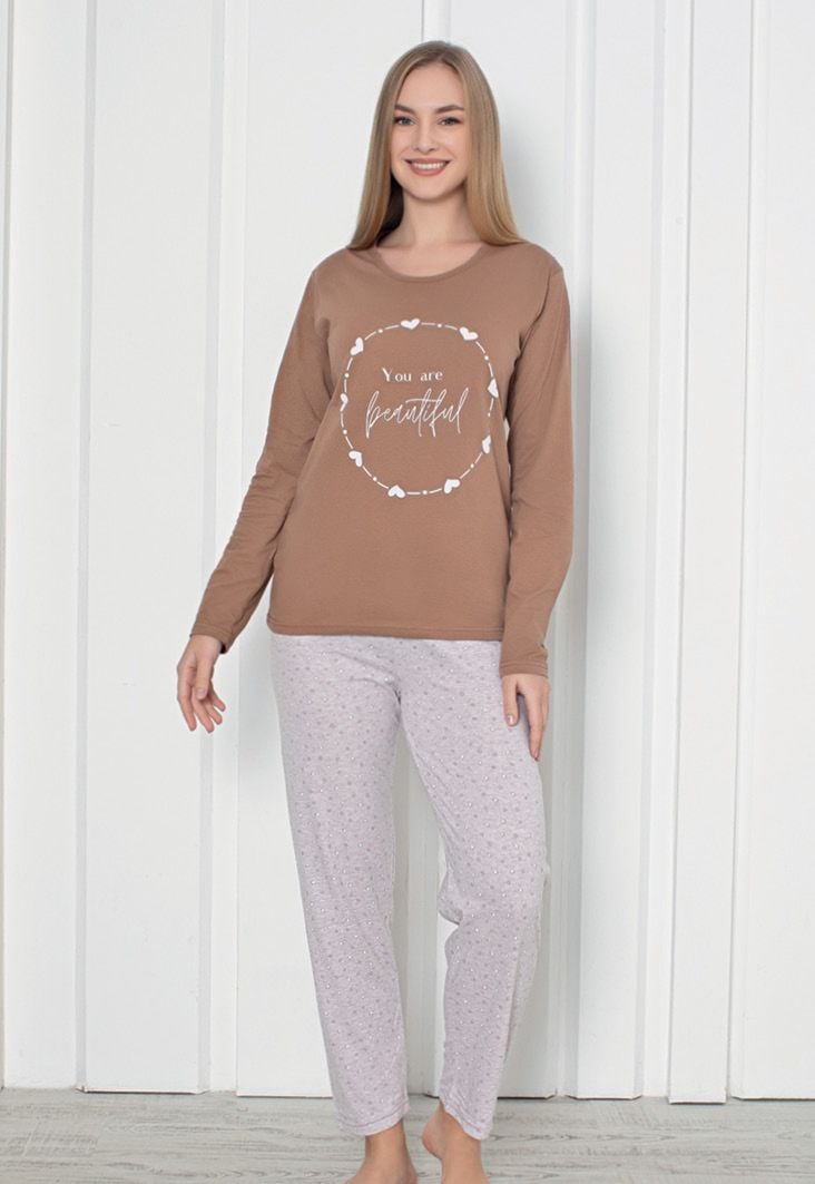 Pijama damă cu mânecă lungă și pantaloni lungi, imprimeu ,,You Are Beautiful\'\', culoare maro, Engros