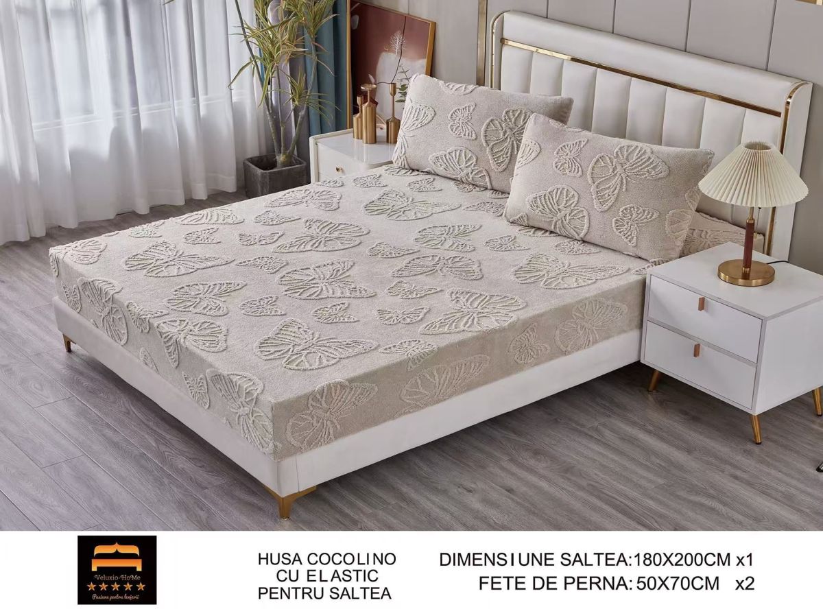 Husa cocolino cu model fluturi 3D + 2 fețe pernă