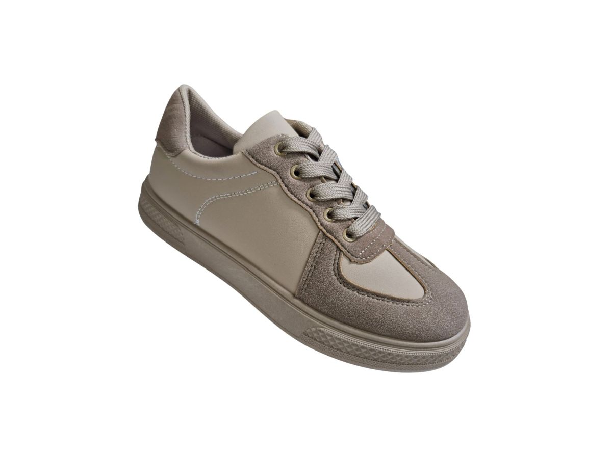 Tenesi Unisex ,Material Piele Ecologica  ,Talpa Flexibila, inchidere Siret ,Marimi 36-41, Engross,8buc/bax maro