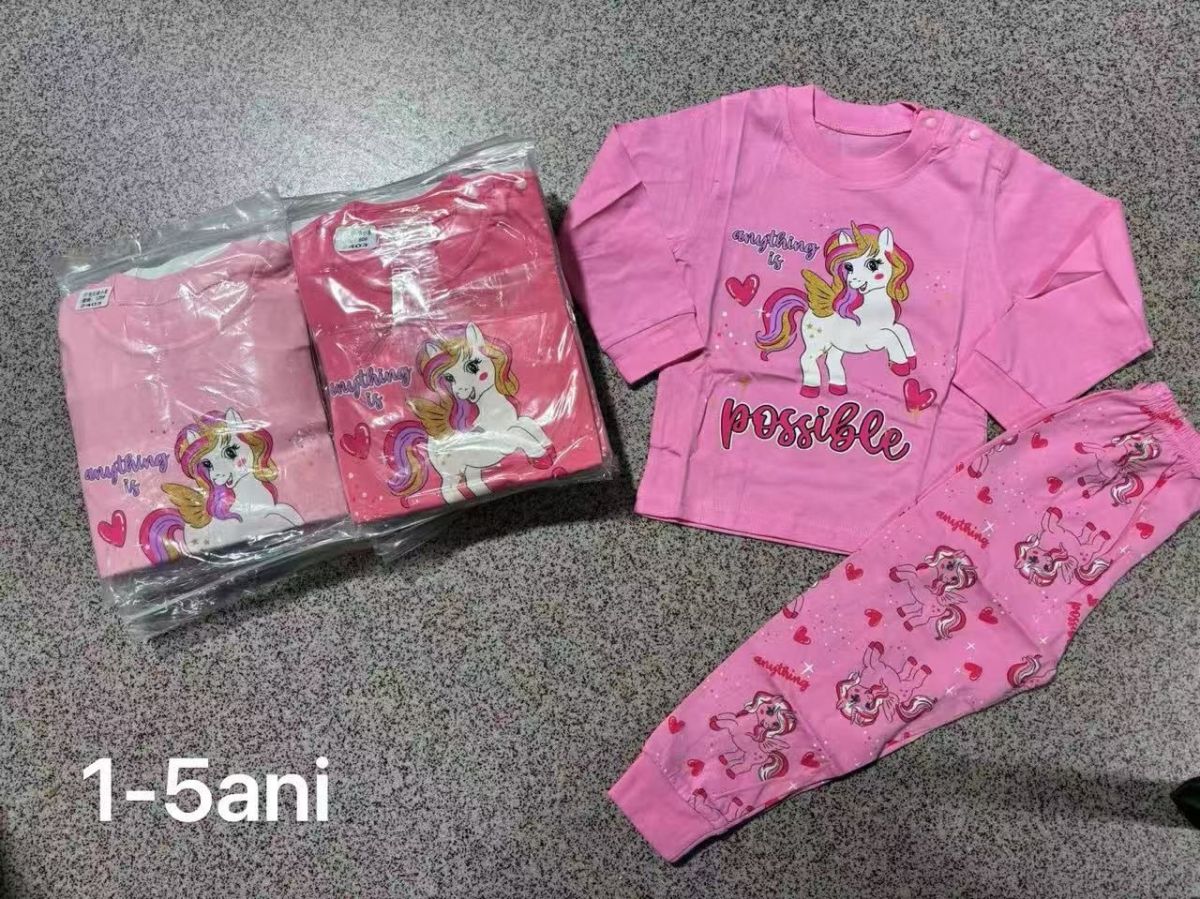 Pijamale Engros pentru fetite, cu model imprimat
