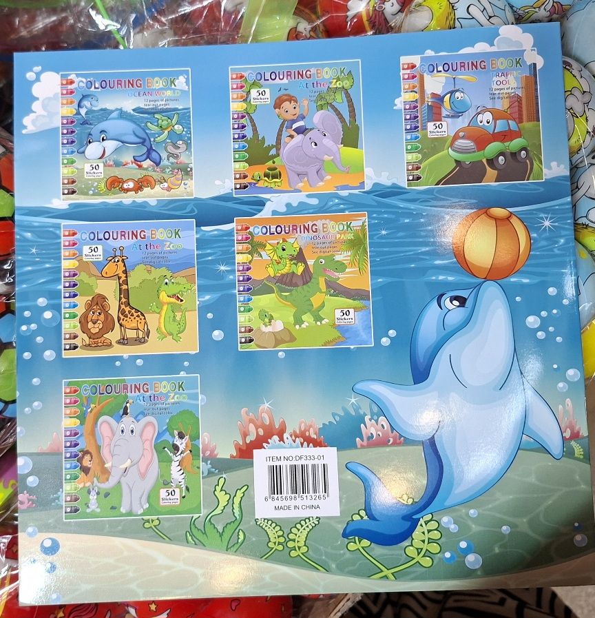 Caiete de colorat(24 buc)  cu stikere Engros