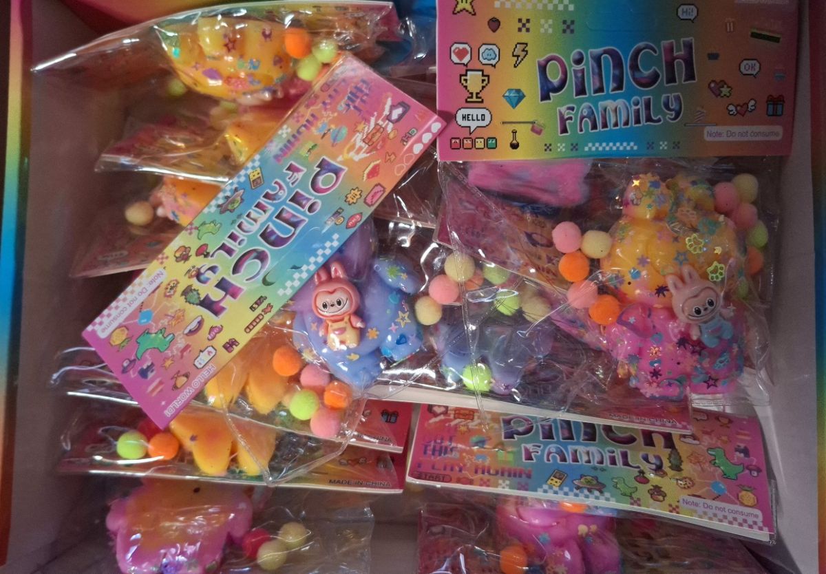 Set 16 jucarii squishy Engros
