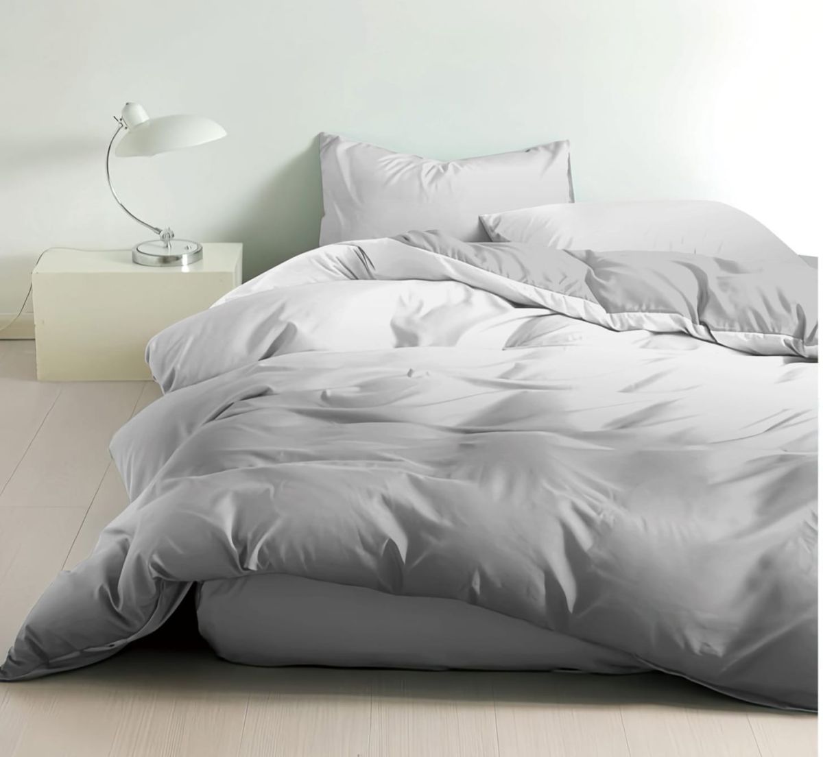 Set Lenjerie de Finet Premium, 4 piese, pat dublu 180x200 cm, Cearceaf de pat cu Elastic, Model 2