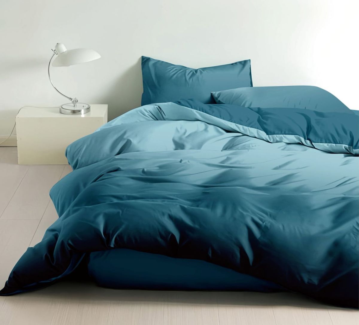 Set Lenjerie de Finet Premium, 4 piese, pat dublu 180x200 cm, Cearceaf de pat cu Elastic, Model 4