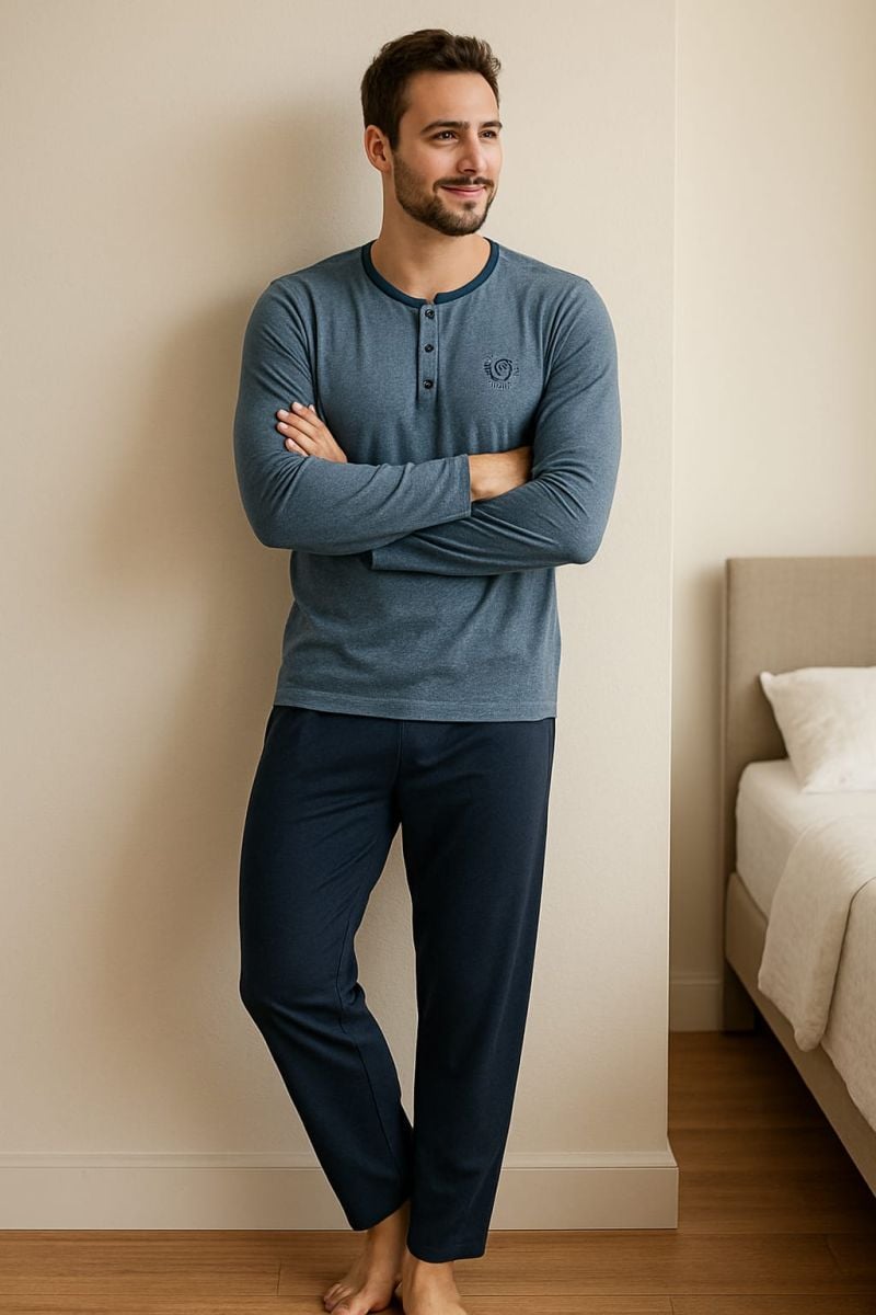 Pijama bărbat bumbac – mânecă lungă, pantalon lung , albastru deschis
