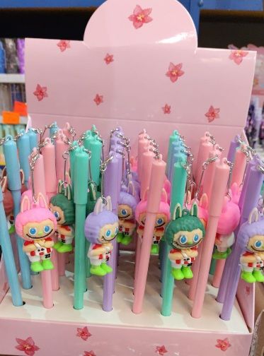 Set 40 pix cu accesoriu tip breloc Engros