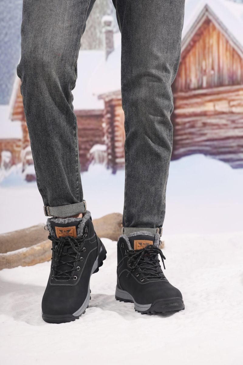 Ghete Barbat, Sport-Casual, Imblanite, Piele Ecologica. Inchidere Siret, Engross, Marimi 40-45, 8buc/bax negru