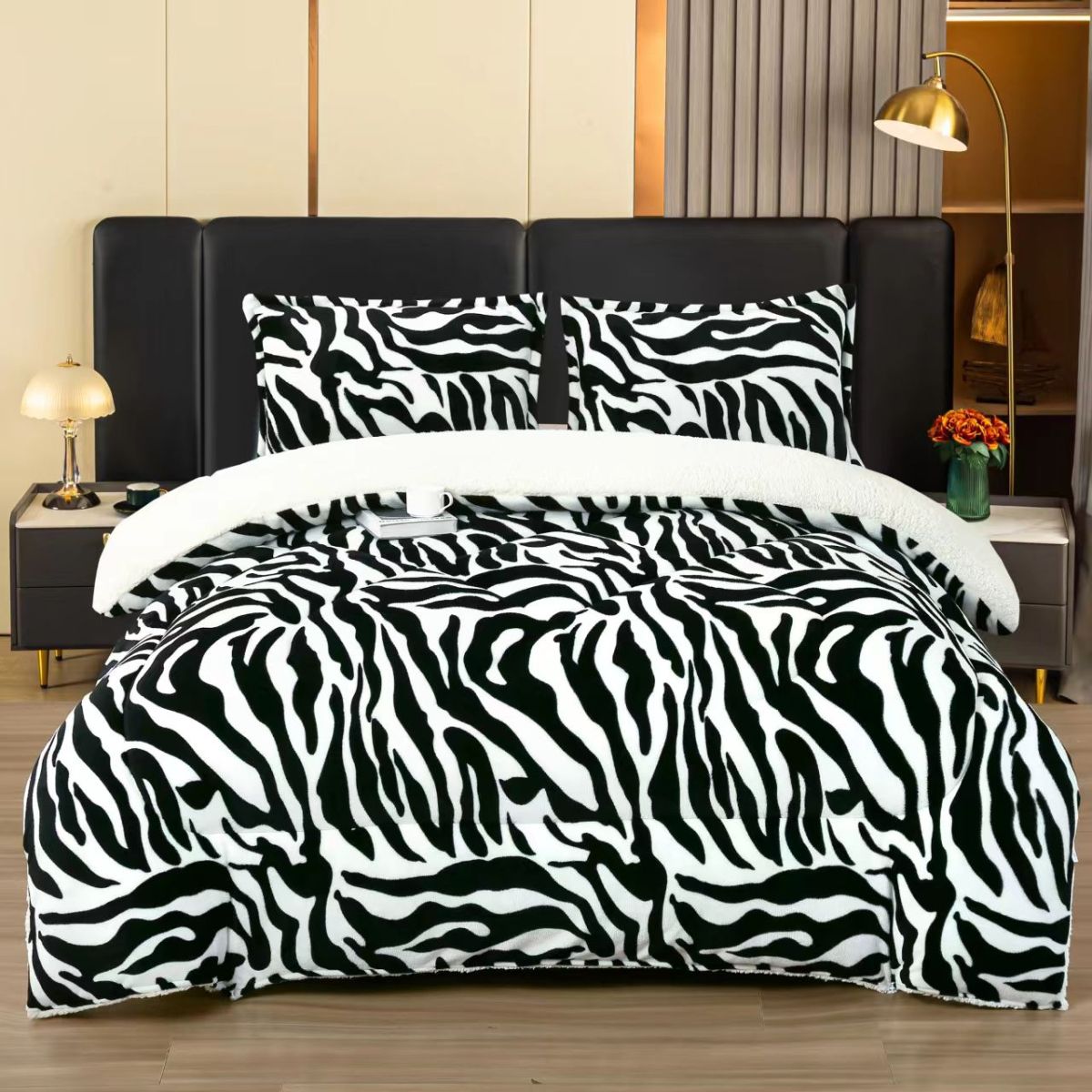 Pilote En-gros Alb, Material Cocolino Premium cu Blanita, 200x230 cm, pentru Pat Dublu, cu 2 fete de Perna Incluse