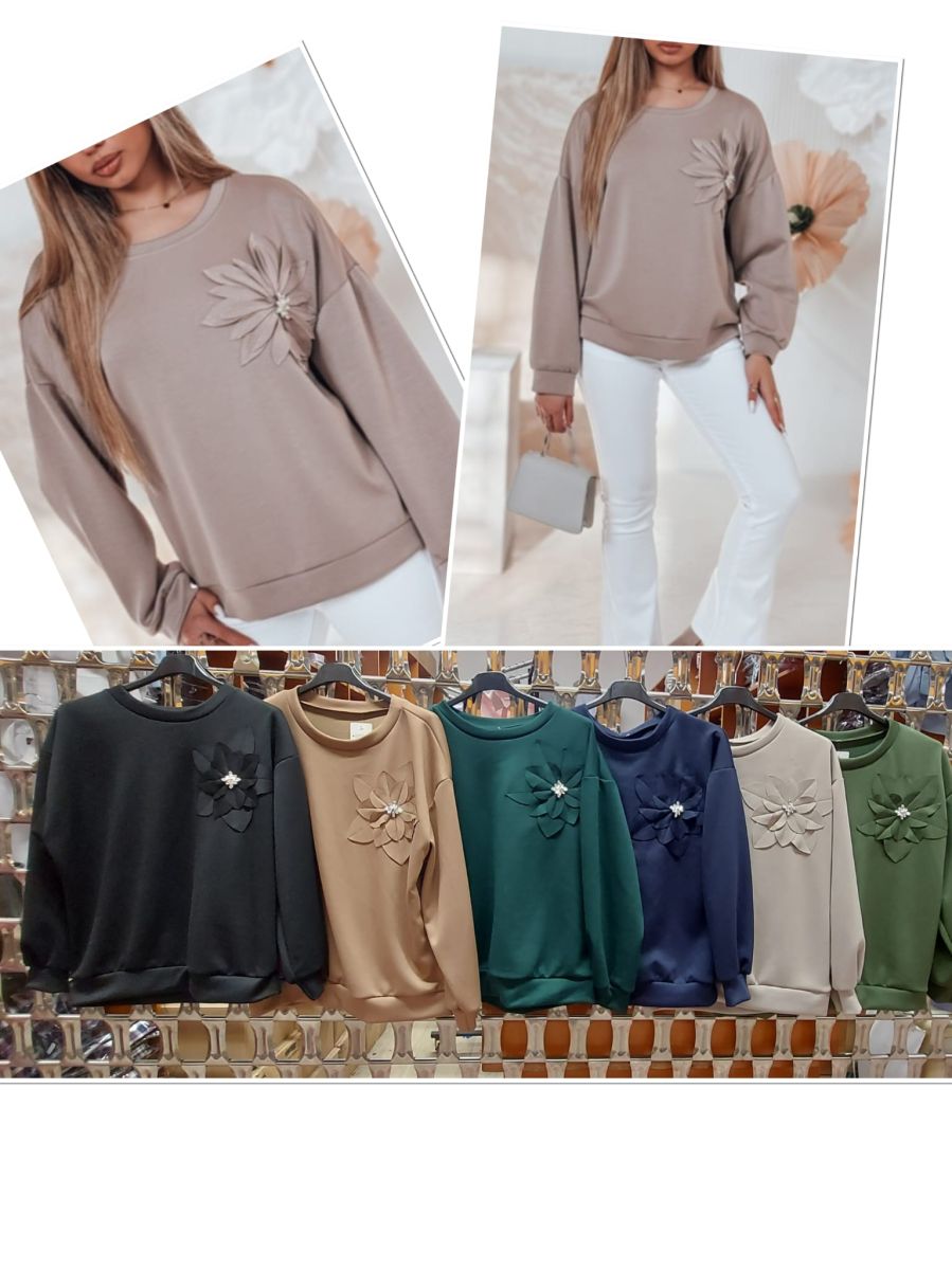 Bluza cu aplicatie floare, en-gross