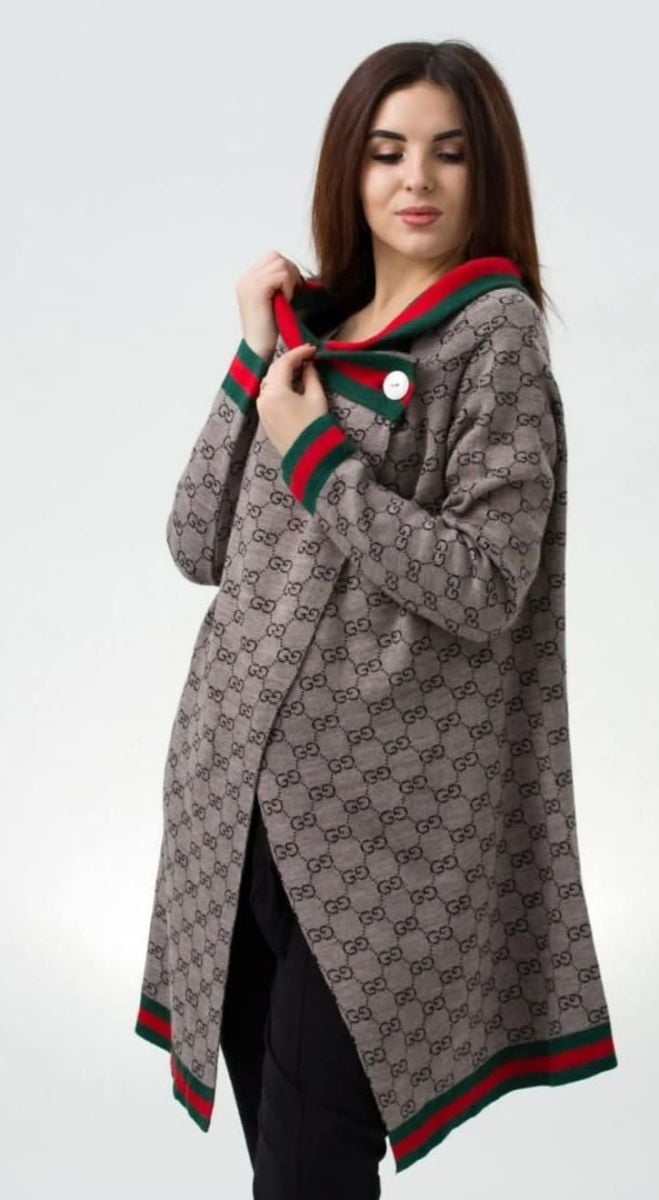 Poncho tricotat cu gluga, en-gross