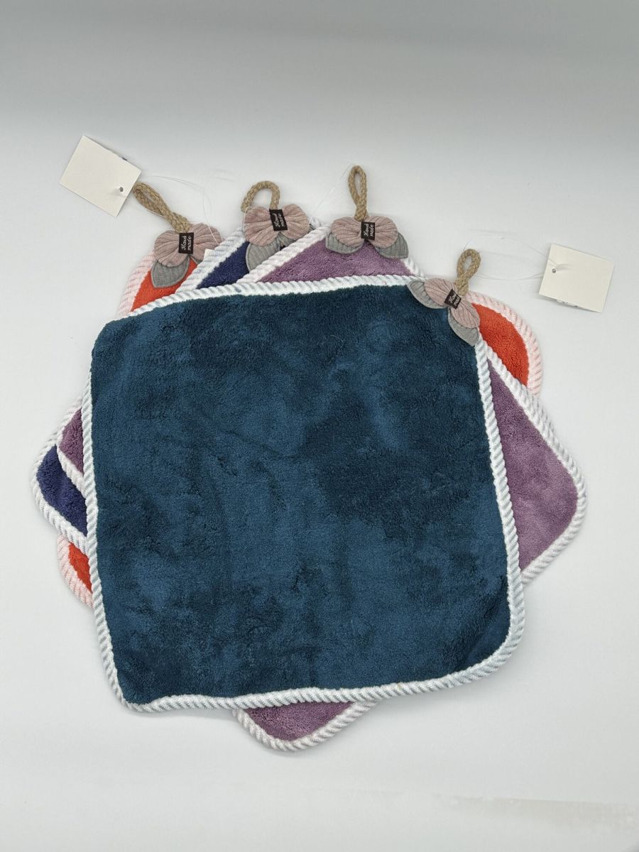 Prosop, fleece, model desene animate 30x30cm Engros