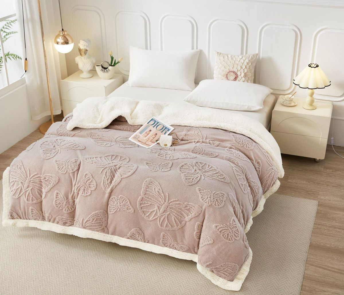 Paturi En-Gros, Crem, Material Cocolino Premium cu Blanita, 200x230, pentru Pat Dublu, Model Tricotat cu Fluturi