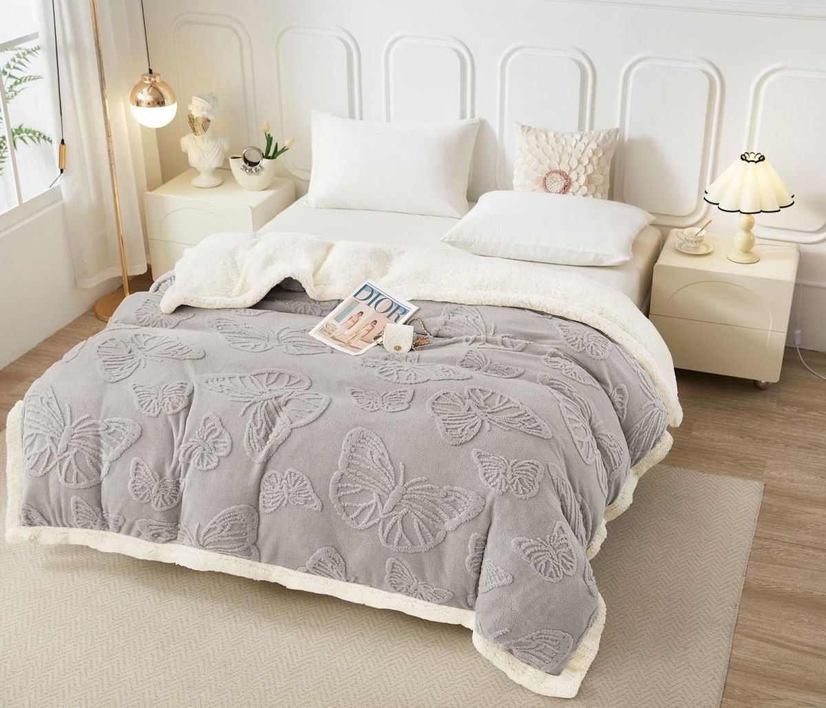 Paturi En-Gros, Gri deschis, Material Cocolino Premium cu Blanita, 200x230, pentru Pat Dublu, Model Tricotat cu Fluturi