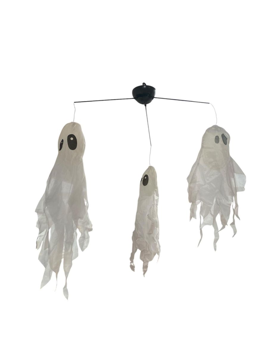 Decoratiune de Halloween cu fantome