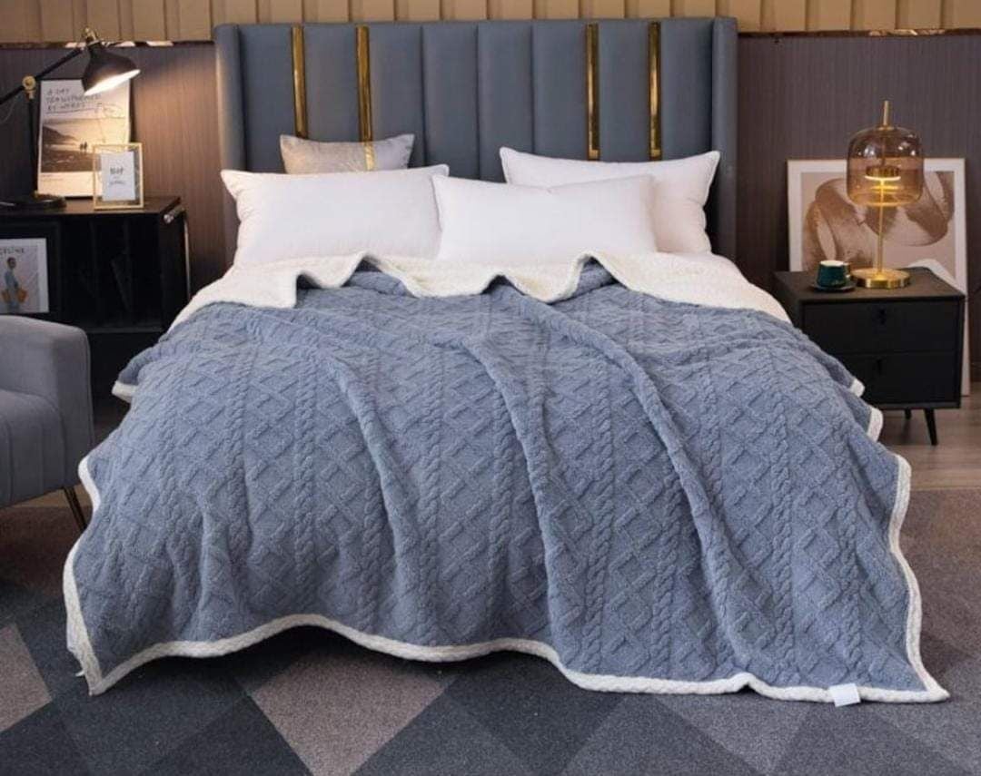 Paturi En-Gros, Gri Albastrui, Material Cocolino Premium cu Blanita, 200x230, pentru Pat Dublu, Model Tricotat