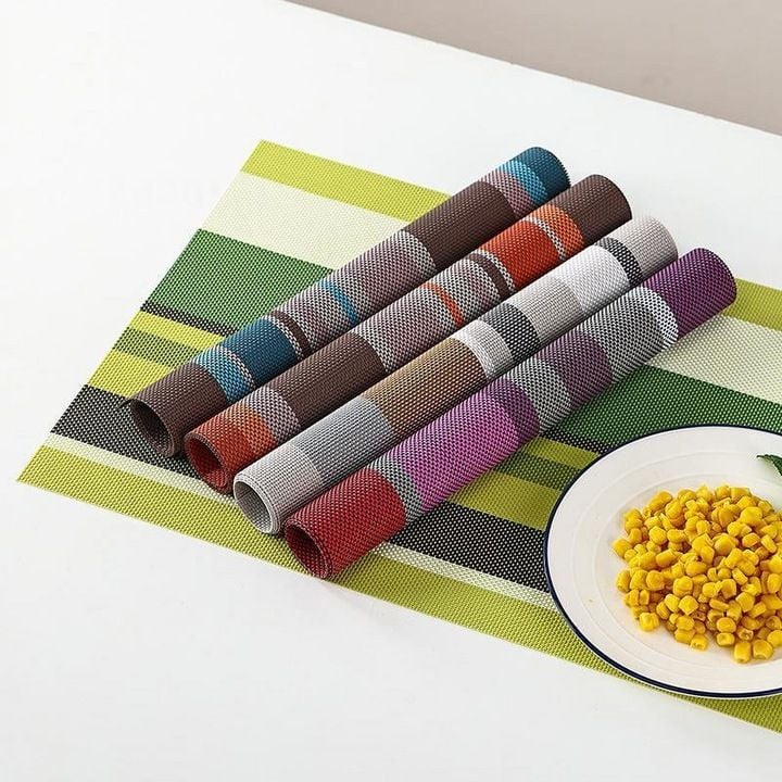 Set 6 de suporturi pentru farfurii și pahare din material rezistent, model dungat, diverse culori,En-gros