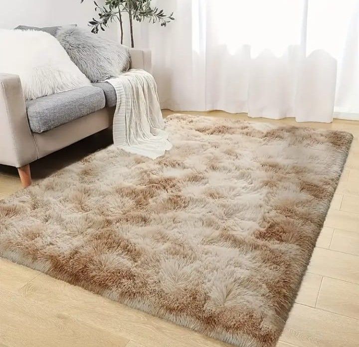 Covoare Fluffy En-Gros, Bej Deschis, 150x200cm, Design Modern, Elegant si Confortabil