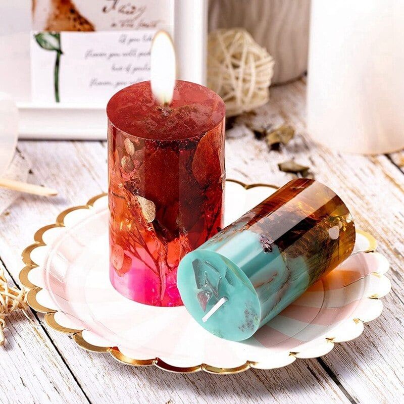 Lumanari parfumate rustice tip pillar, arome cafea fructe de padure si vanilie, decor vintage cu snur si boabe rosii Engros