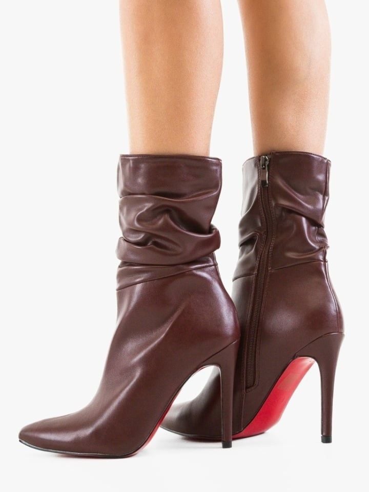 Botine dama Klemenia, Engros