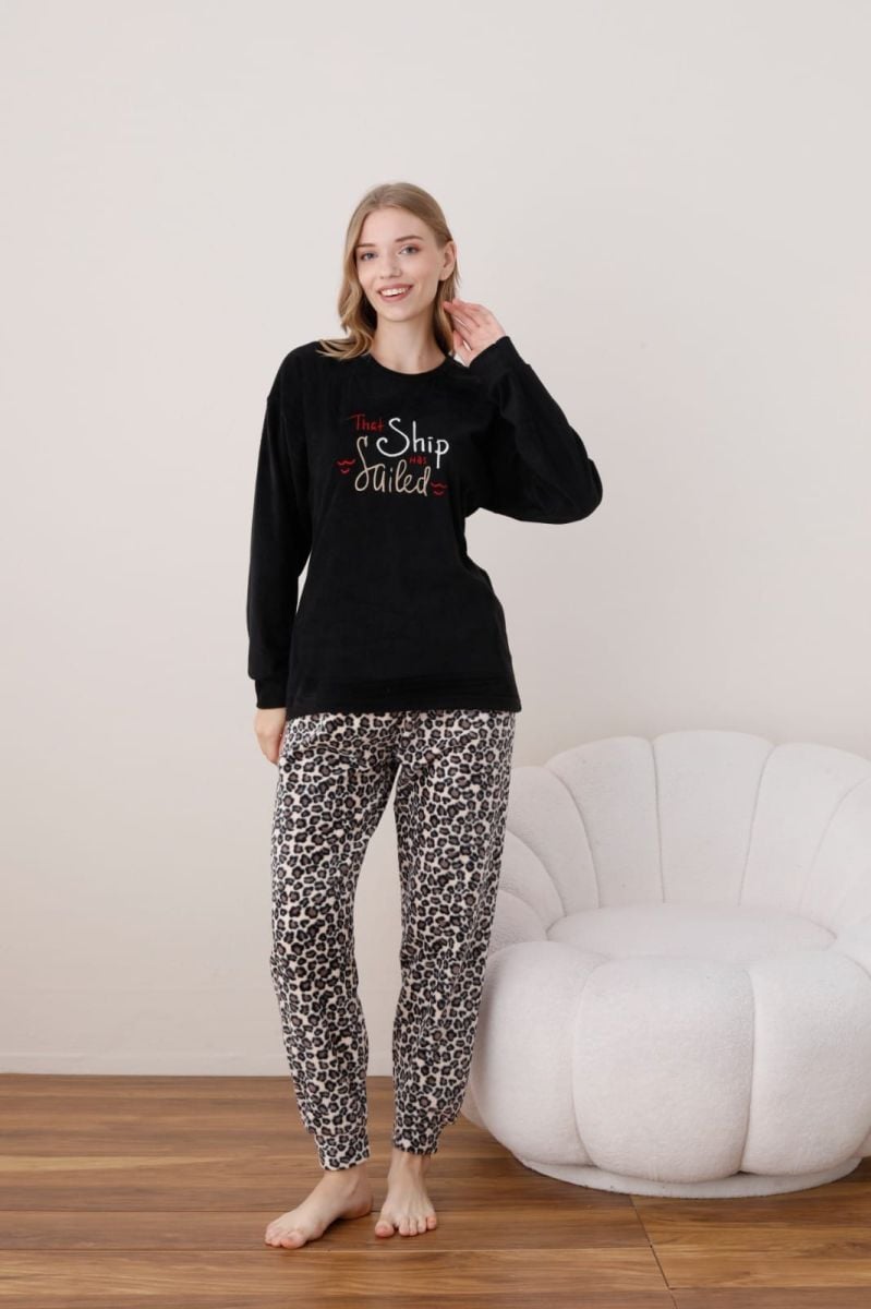 Pijama Dama Cocolino Engross, Material Premium Super Catifelat, Animal Print