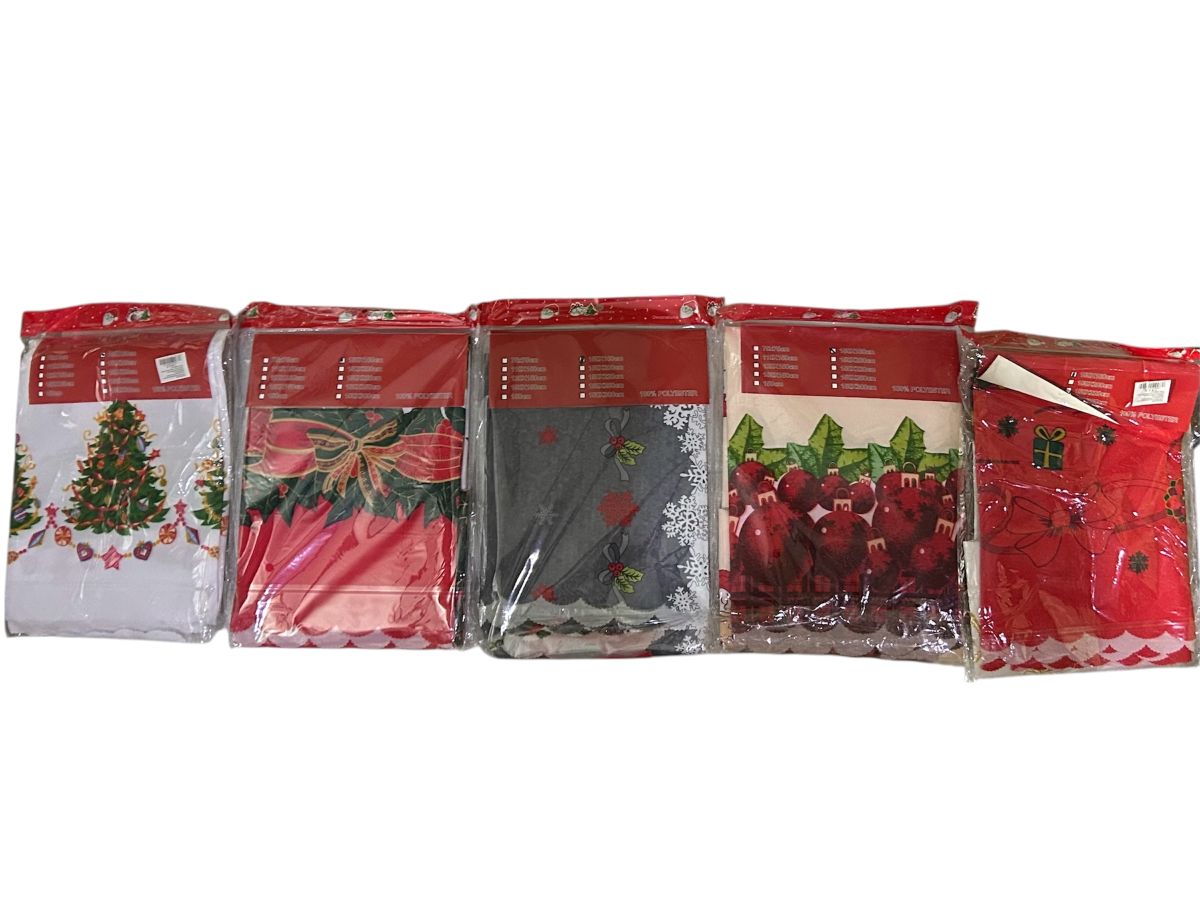Față de Masă de Crăciun 150x50cm-Engros Modele Asortate, 100% Poliester, Ideală pentru Masa de Sărbători
