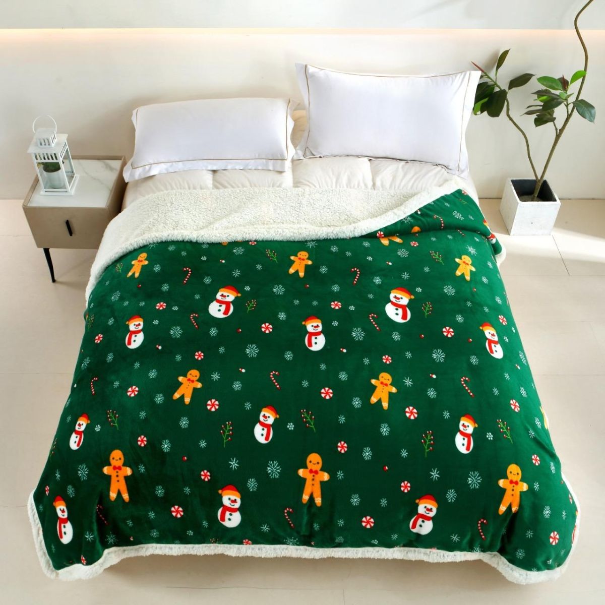 Paturi Craciun En-gros, Verde, Material Cocolino cu Blanita, 200x230cm, Model cu Motive de Craciun