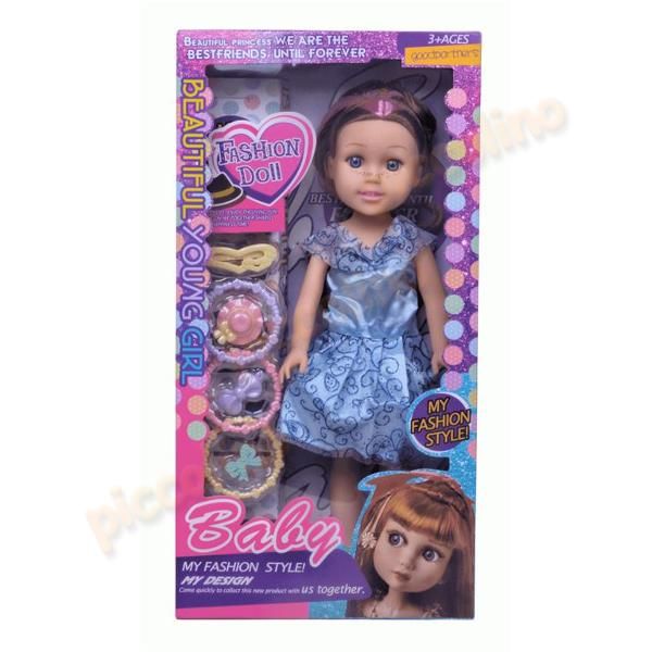 Papusa cu accesorii 967