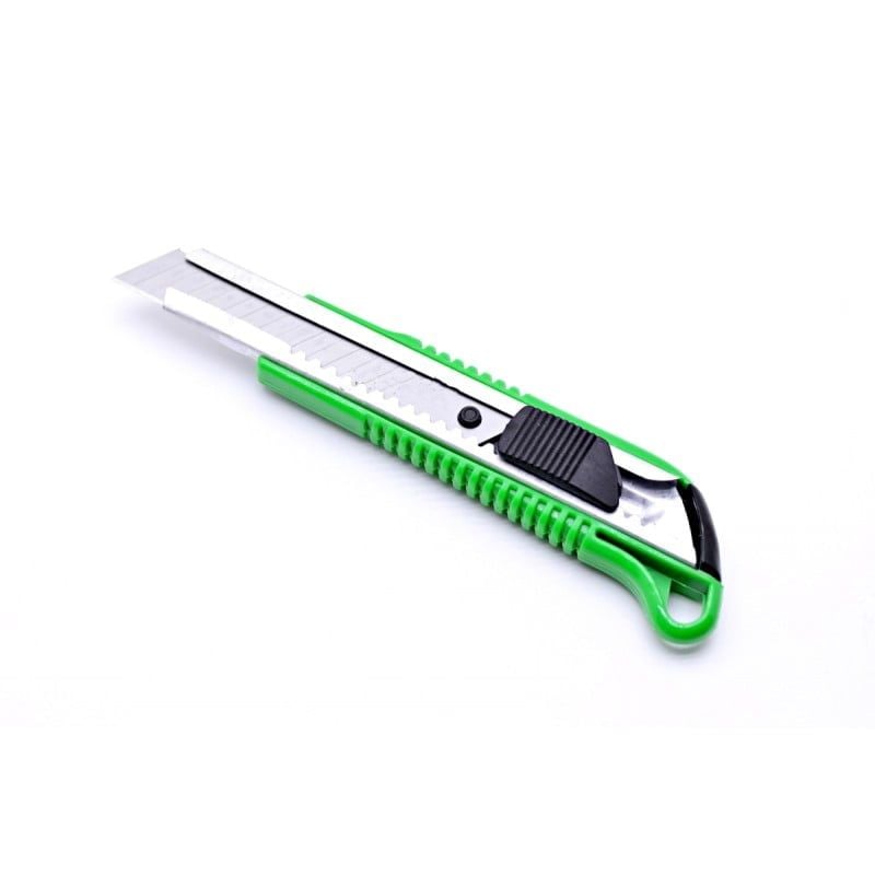Cutter Plastic Dur cu Sistem de Blocare, Lama 18MM, Suport culisant cromat Engros