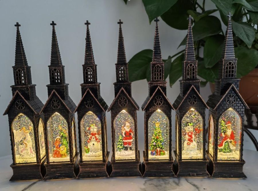 Decoratiune în formă de biserică, engros, 23 cm
