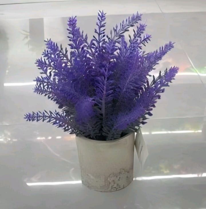 GHIVECI CU FLORI ARTIFICIALE ENGROS