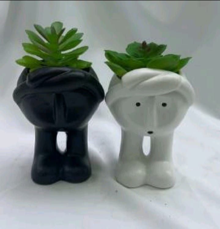 GHIVECI DE FLORI DIN CERAMICA 8*13CM ENGROS
