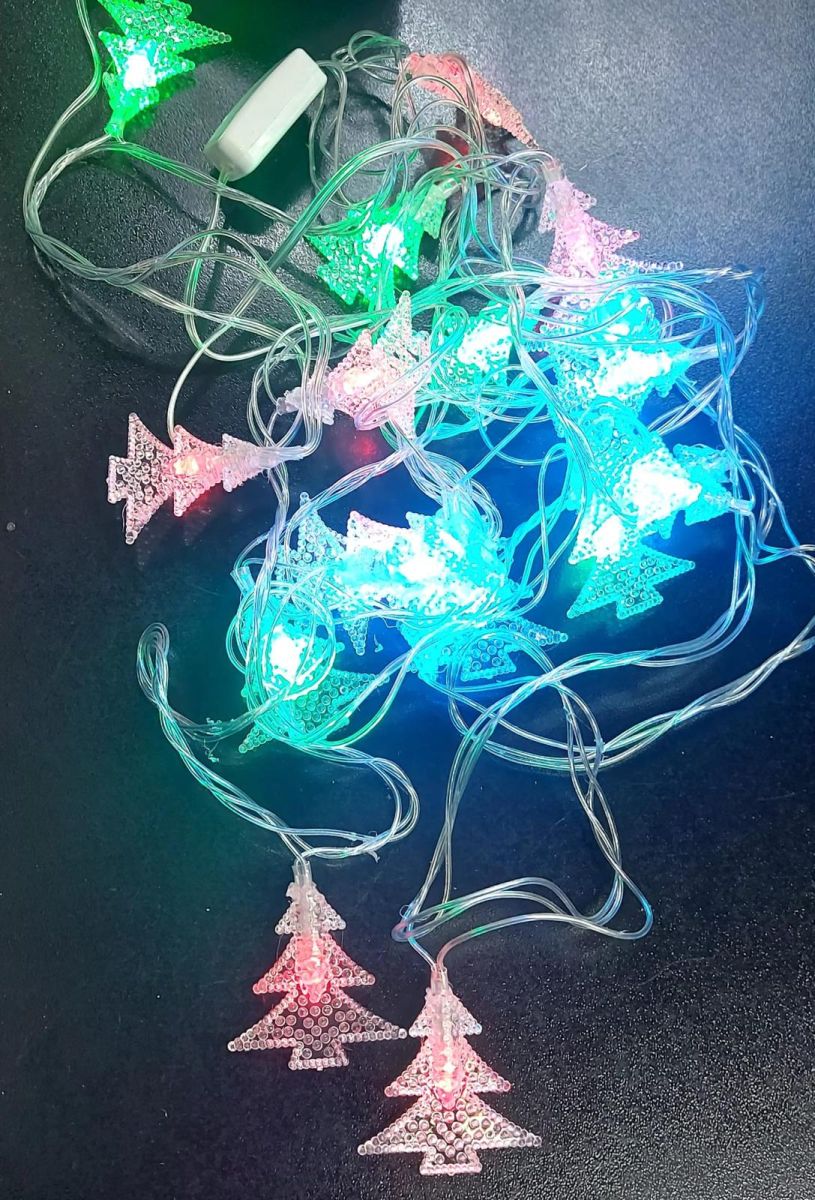 Instalatie Engros de Craciun, 20 LED-uri, Braduti, 4 m