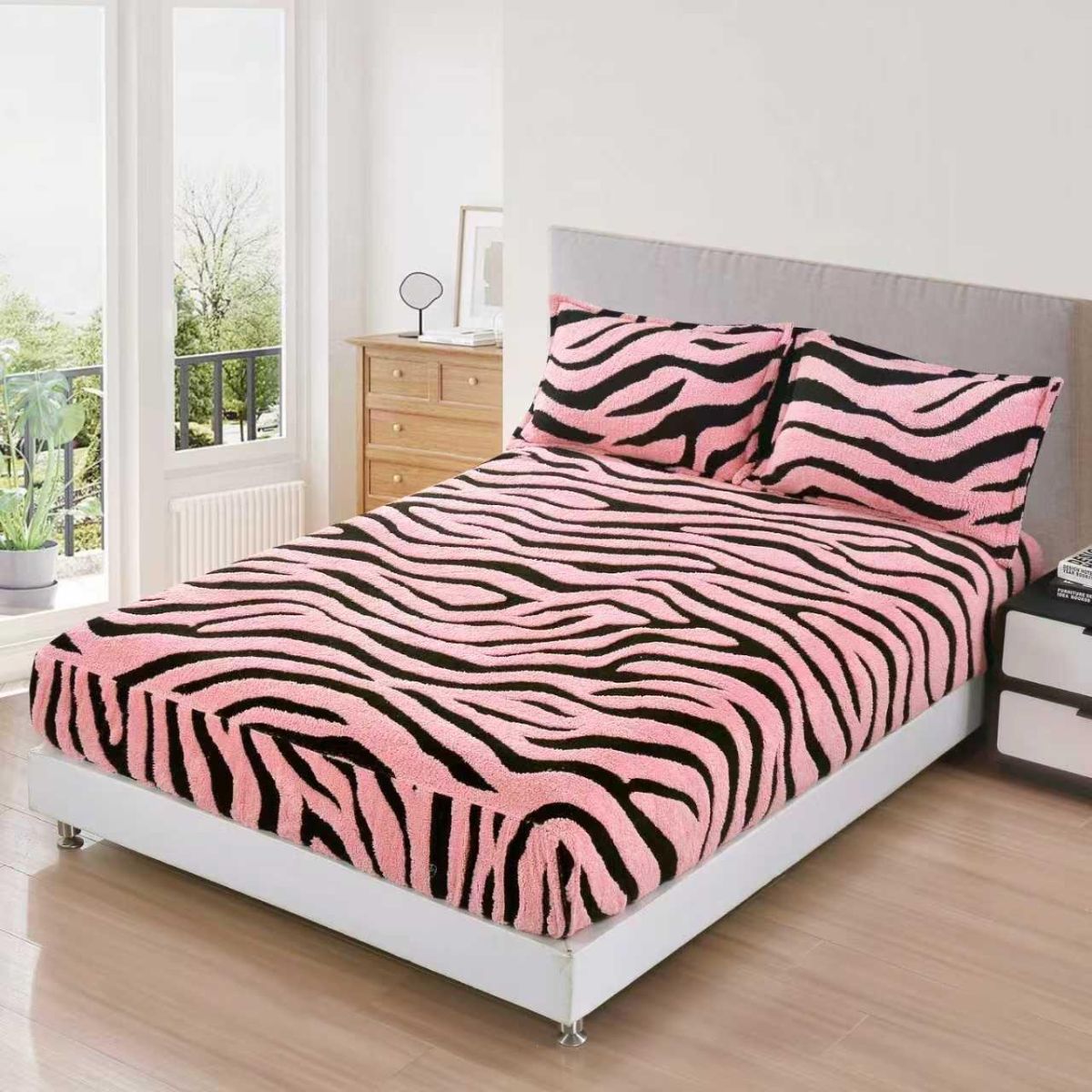 Trio Huse Tigrate En-Gros, SERIE 3 CULORI, Material Cocolino Premium cu Elastic, Set 3 Piese, 180x200 CM, cu 2 Fete de Perna Incluse