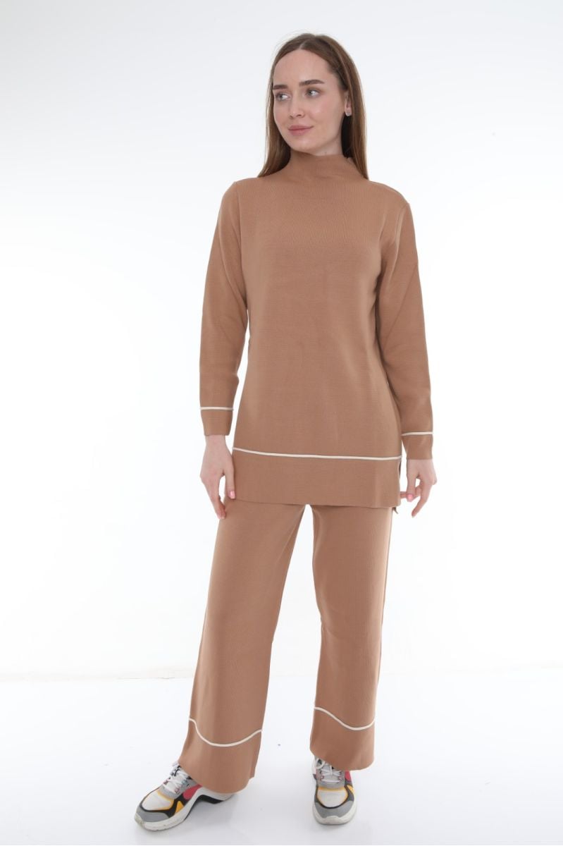 Compleu evazat din tricot Line Bej