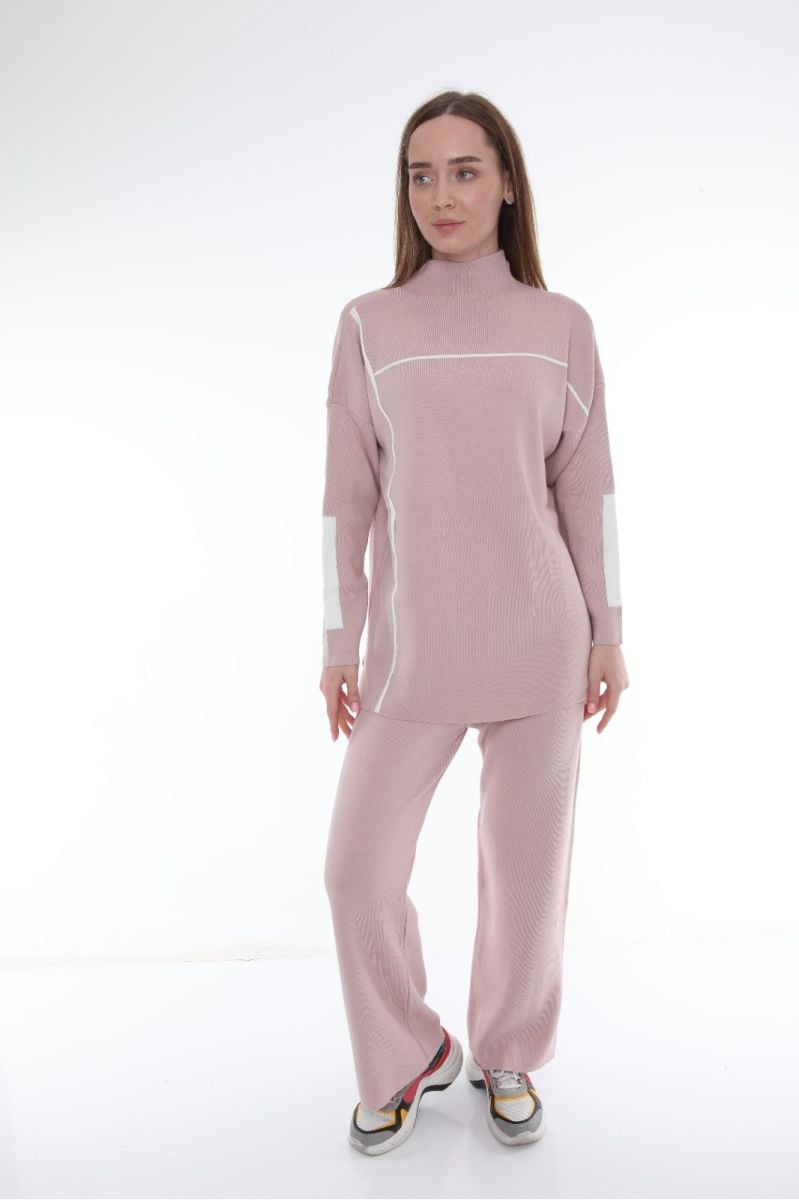 Compleu evazat din tricot Line Roz