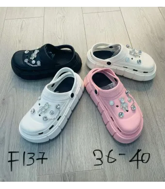 Saboti pentru Dama en-gros, model Fashion accesorizat, turnat F137, diverse culori