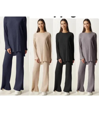 Compleu tricot dama engros (Bleumarin, 1 buc)