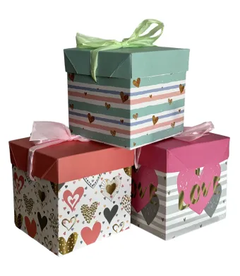 Cutie cadou engros cu fundă 12/set mix modele 10x10cm