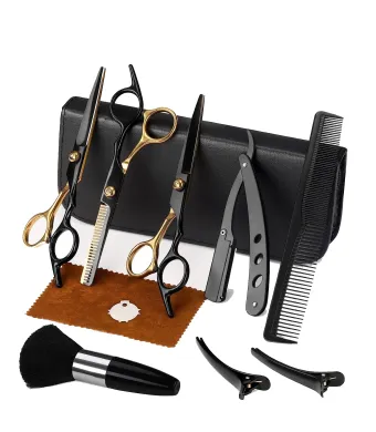 Foarfece profesionale de tuns si filat Engros, pentru frizerie, salon sau coafor, husa din piele, cu brici, pieptene, perie si agrafe incluse, otel inoxidabil japonez, 14 cm, Set de 11 piese, Negru si Auriu, Regal Bliss ®