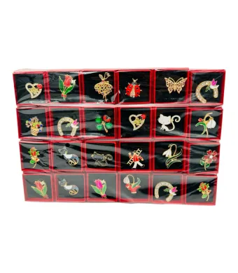 Pachet Avantajos!!! 96 Brose Martisor marime mica, cutiuta rosie cu fereastra, modele combinate,  Engros