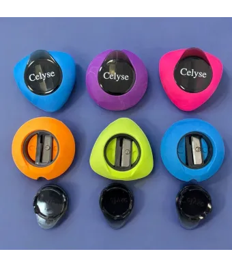 Ascutitori cu Guma de Sters Colorata 10/set Forma Ozn 4cm Engros