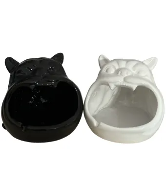 Scrumieră ceramică engros Buldog ,culori mixt ,16x10cm