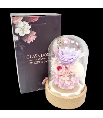 Decoratiune muzicala din lemn cu aranjament flori Criogenate trandafir in cupola de sticla